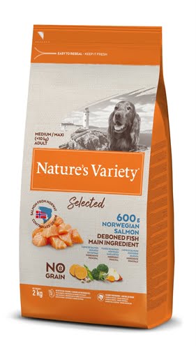 natures variety selected adult medium norwegian salmon-1