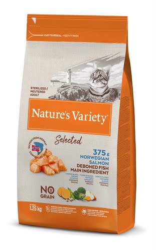 natures variety selected sterilized norwegian salmon-1